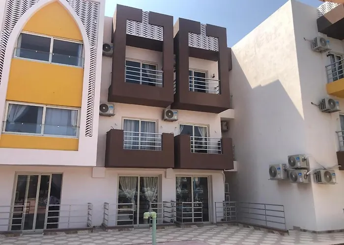 Le Mirage Bay And Aqua Park One Bedroom Private Inside View Aqua Building Apartment *